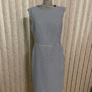 Ann Klein Classic Black & White Houndstooth Sheath Dress Size 8 NWT